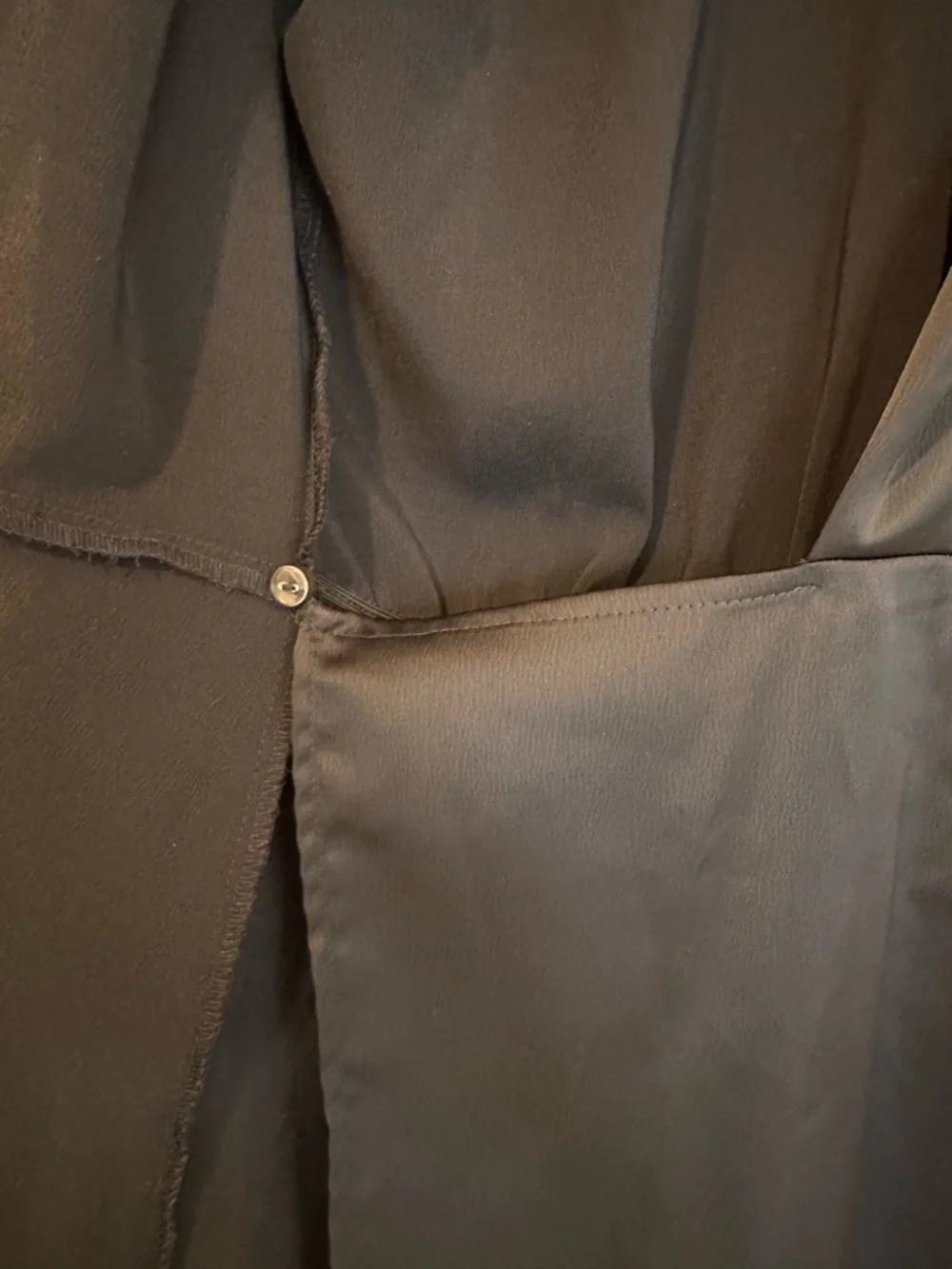 House of Harlow 1960 Black Satin Wrap Mini Dress Size S - Picture 4 of 7